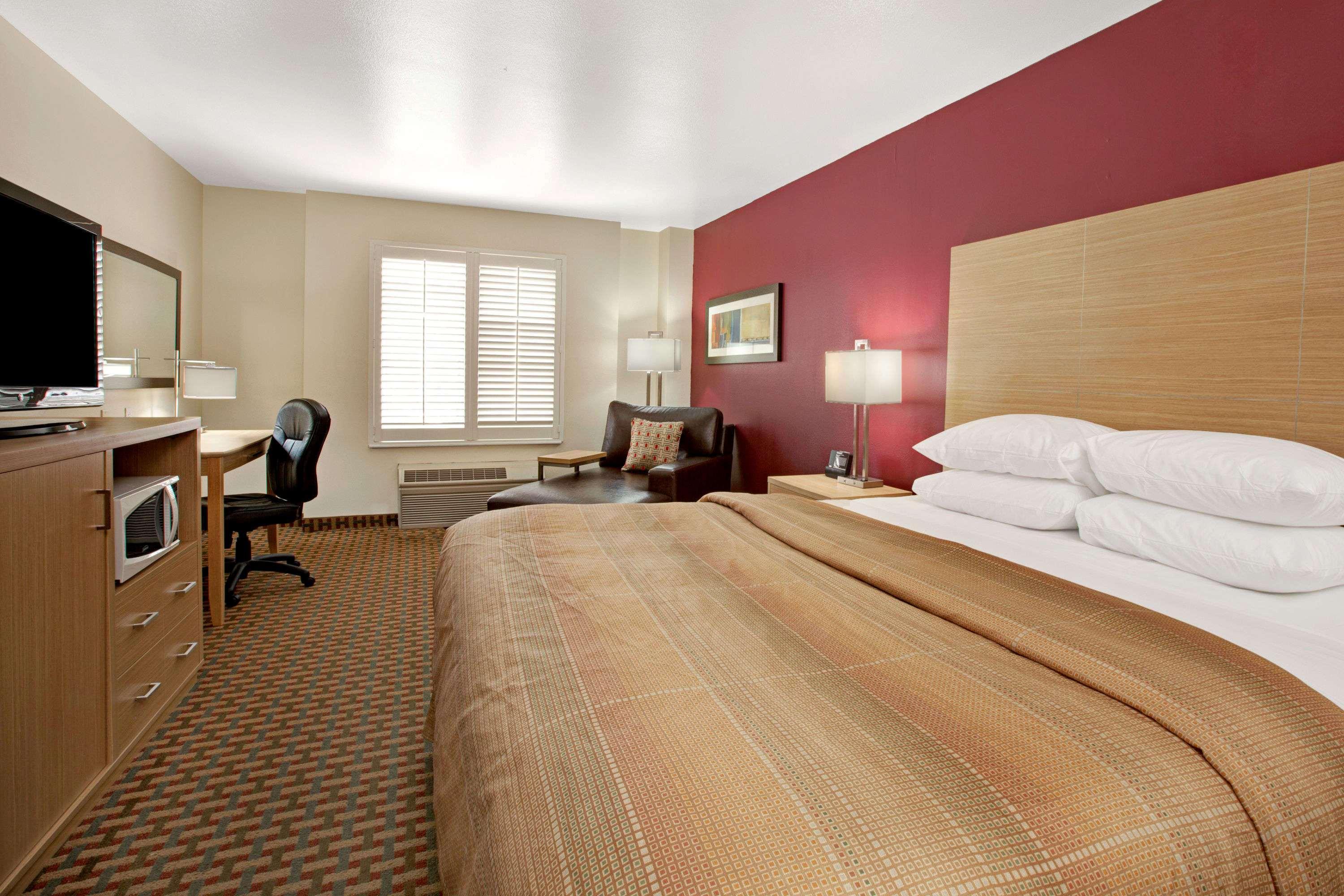 Ramada Limited&Suites San Francisco Airport South San Francisco Exterior foto